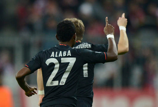 0 Jubel v.l. David Alaba, Torschuetze Bastian