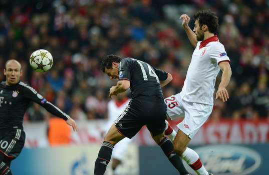 0 Tor Claudio Pizarro (Bayern), Marko Basa