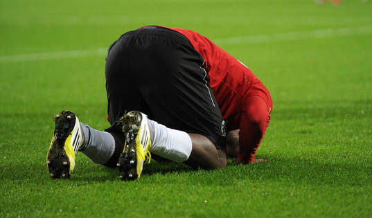 0 Jubel, Mame Biram Diouf (96) kuesst