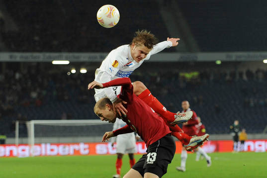 v.l. Jan Schlaudraff (96), Jere Uronen