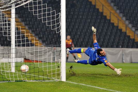 Bläddra bland fler bilder av Fotboll, Europa League, Udinese v Young Boys