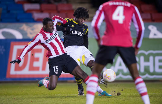 Mohamed Bangura, AIK skjuter 1-0