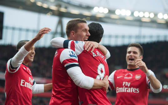 Football - Arsenal v Fulham - Barclays Premier League -