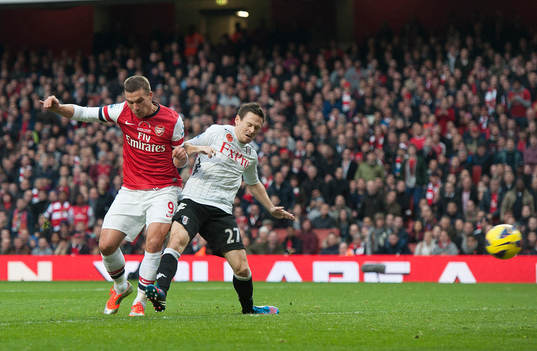 Football - Arsenal v Fulham - Barclays Premier League -