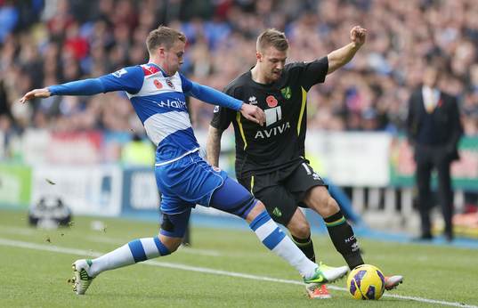 Football - Reading v Norwich City - Barclays Premier League