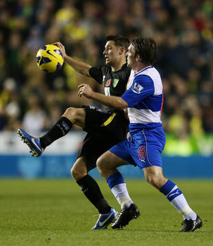 Football - Reading v Norwich City - Barclays Premier League