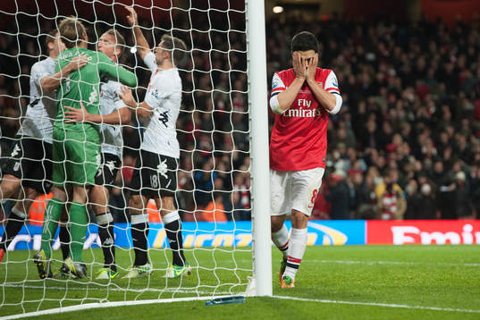 Football - Arsenal v Fulham - Barclays Premier League -