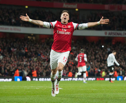 Football - Arsenal v Fulham - Barclays Premier League -