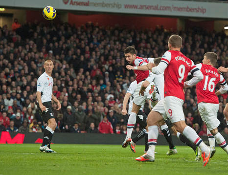 Football - Arsenal v Fulham - Barclays Premier League -