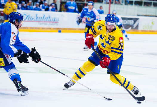 Joel Lundqvist, Sverige