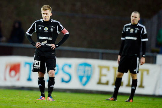 Ari Freyr Skulason, Sundsvall, deppar