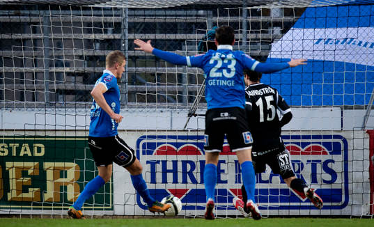 Richard Magyar, Halmstad gör 2-0