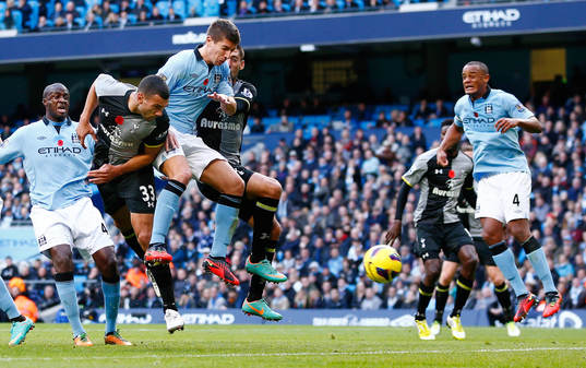 Football - Manchester City v Tottenham Hotspur - Barclays