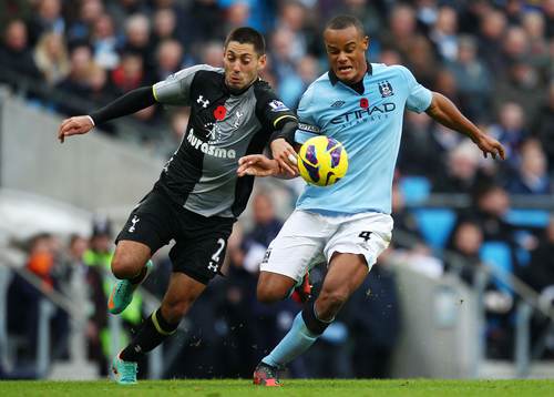 Football - Manchester City v Tottenham Hotspur - Barclays