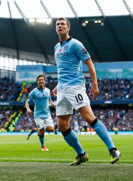 Football - Manchester City v Tottenham Hotspur - Barclays