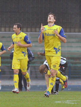 ANDREOLLI  MARCO DOPO GOL