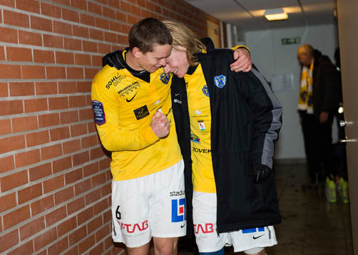 Anton Lans och Johan Swahn, Falkenberg, jublar