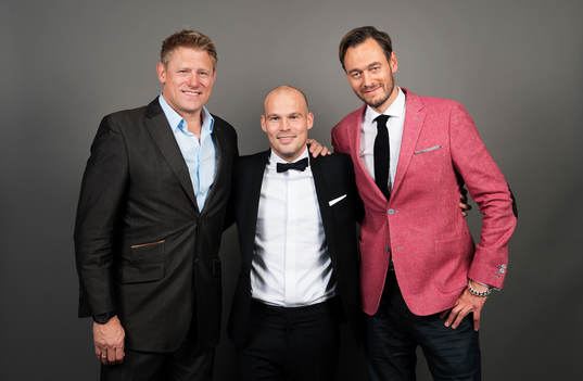 Fotbollskanalens pris, Fredrik Ljungberg. Till vänster och