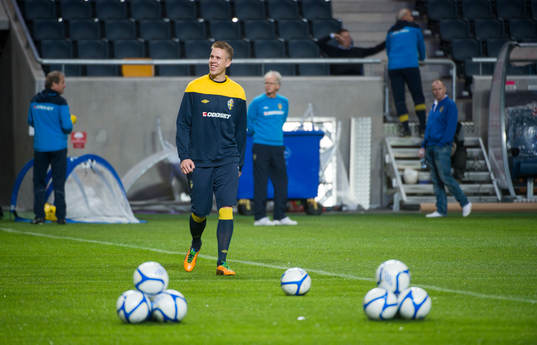Sveriges första träning på Friends Arena. Pontus Jansson
