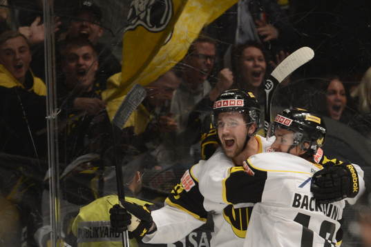 Patrik Berglund och Mikael Backlund, Västerås jubel