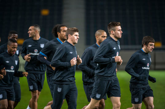 England tränar på Friends Arena, Steven Gerrard