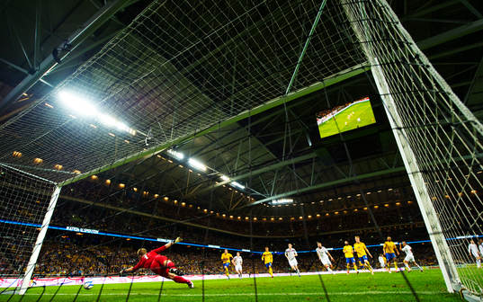 Joe Hart, målvakt, England, släpper in 3-2-målet