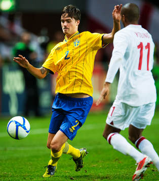 Mikael Lustig, Sverige