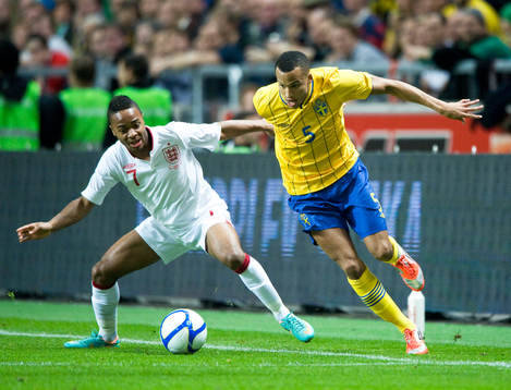 Raheem Sterling, England och Martin Olsson, Sverige