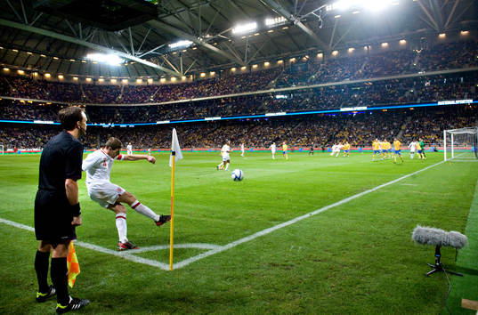 Steven Gerrard, England, hörna, Friends arena