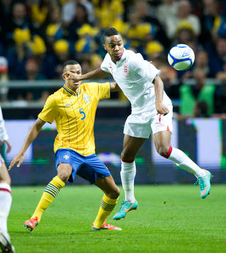 Raheem Sterling, England och Martin Olsson, Sverige