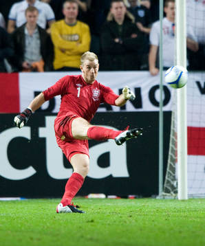 Joe Hart, målvakt, England, inspark