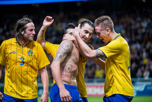 Zlatan Ibrahimovic gör sin otroliga cykelspark som blir