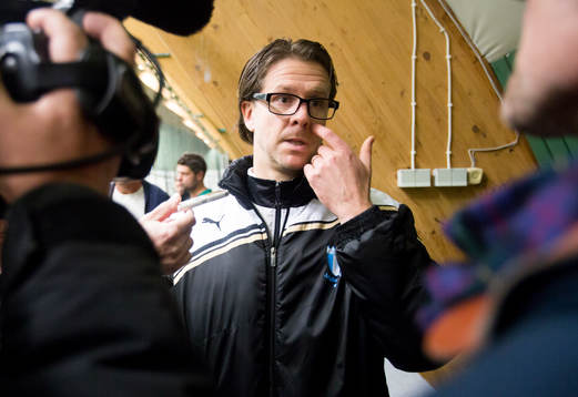 Rikard Norling, tränare Malmö FF, svarar på frågor