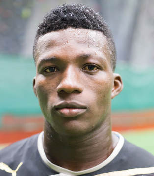 Benjamin Fadi, 17år, Ghana, provspelar för Malmö FF