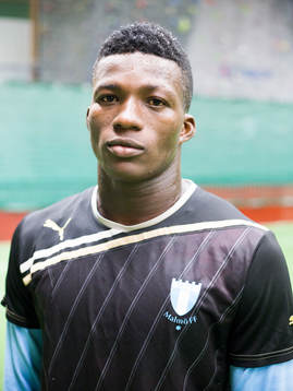Benjamin Fadi, 17år, Ghana, provspelar för Malmö FF