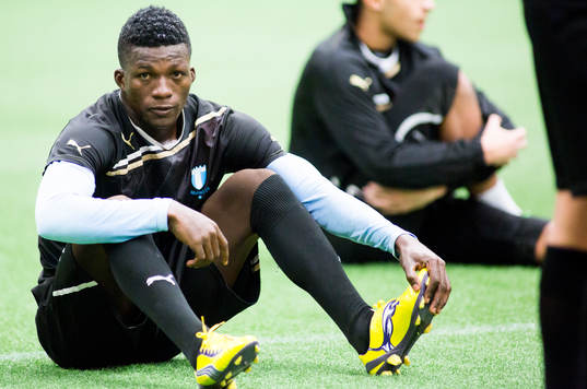 Benjamin Fadi, 17år, Ghana, provspelar för Malmö FF