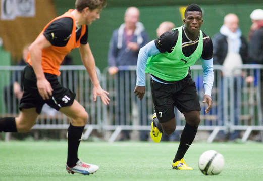 Benjamin Fadi, 17år, Ghana, provspelar för Malmö FF