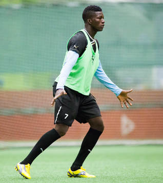 Benjamin Fadi, 17år, Ghana, provspelar för Malmö FF