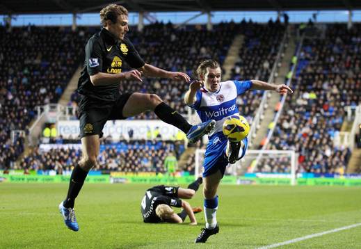 Football - Reading v Everton - Barclays Premier League  -