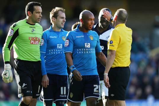 Football - Millwall v Leeds United - npower Football League