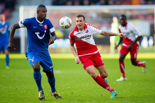 Douglas, Twente och Alexander Gerndt, Utrecht
