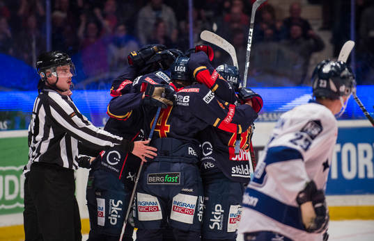 Jubel i Djurgården eftr 1-0