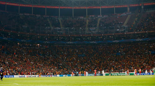 Football - Galatasaray v Manchester United - UEFA Champions