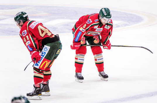 Mathis Olimb och Fredrik Eriksson, Frölunda, deppar