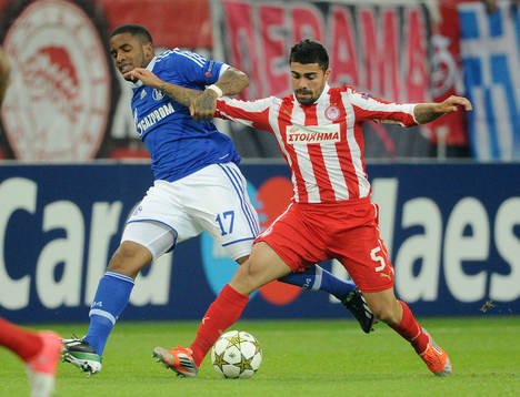 v.l. Jefferson Farfan, Paulo Machado (Piraeus)