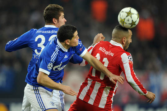 v.l. Roman Neustaedter, Kyriakos Papadopoulos, Kostas