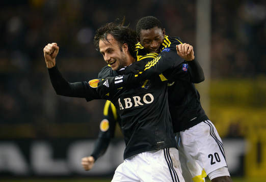 Helgi danielsson och Ibrahim Moro, AIK jublar
