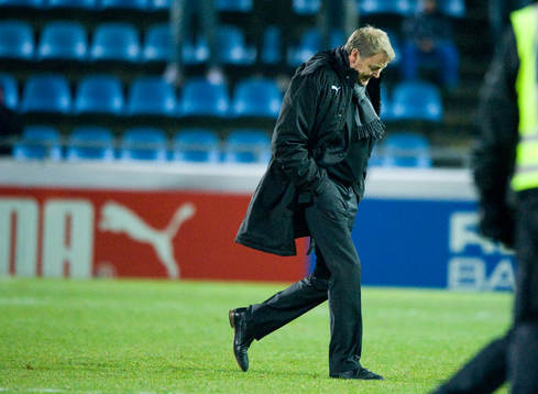 Tunga steg, Åge Hareide, tränare, Helsingborg