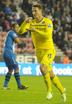Football - Wigan Athletic v Reading - Barclays Premier