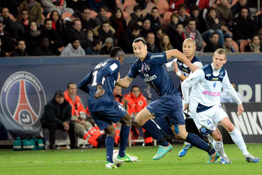 Blaise MATUIDI / Zlatan IBRAHIMOVIC - 24.11.2012 - PSG /